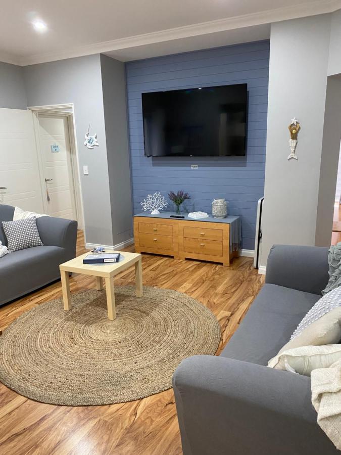 The Hutt On Mandurah Marina Apartment Luaran gambar