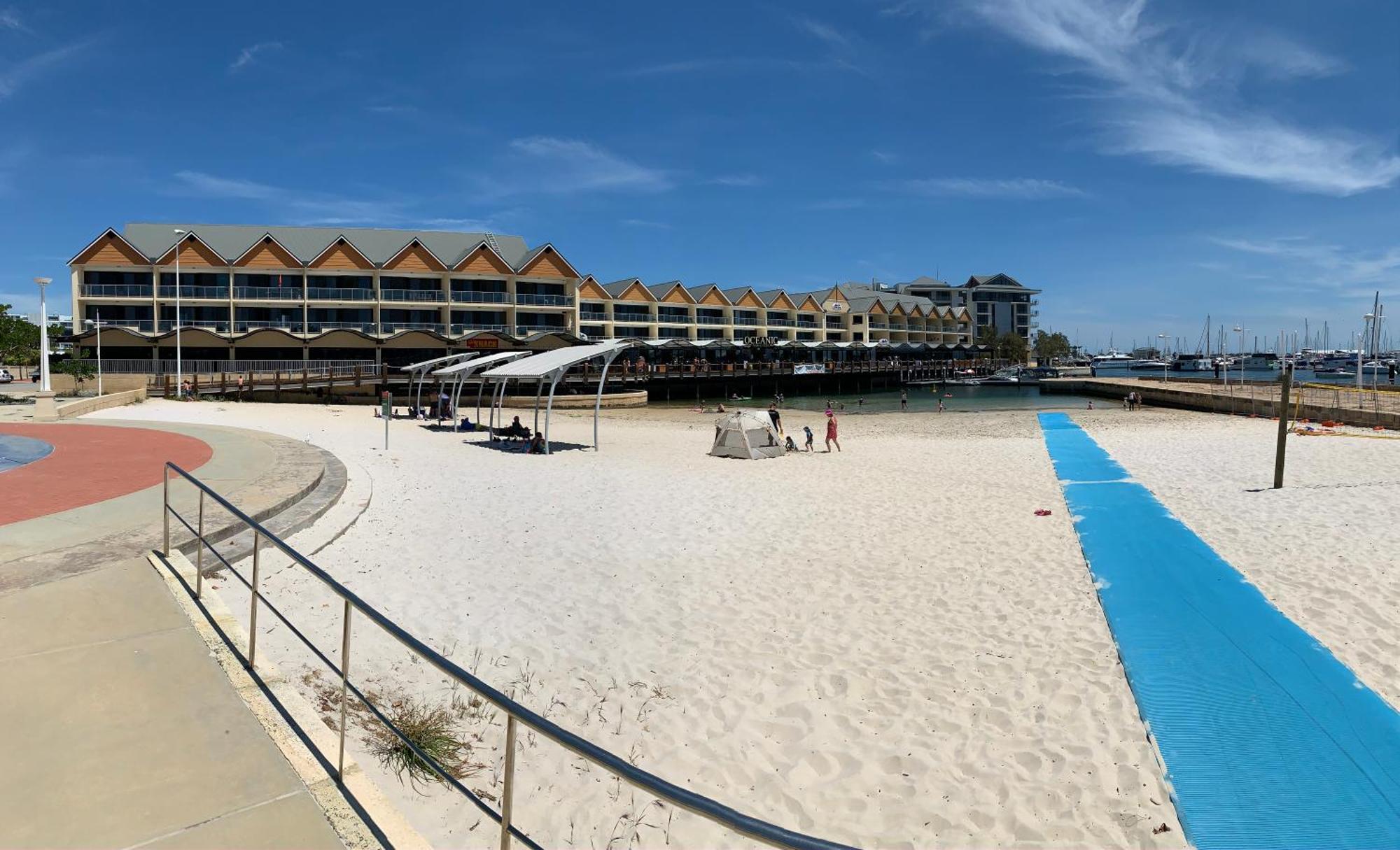 The Hutt On Mandurah Marina Apartment Luaran gambar