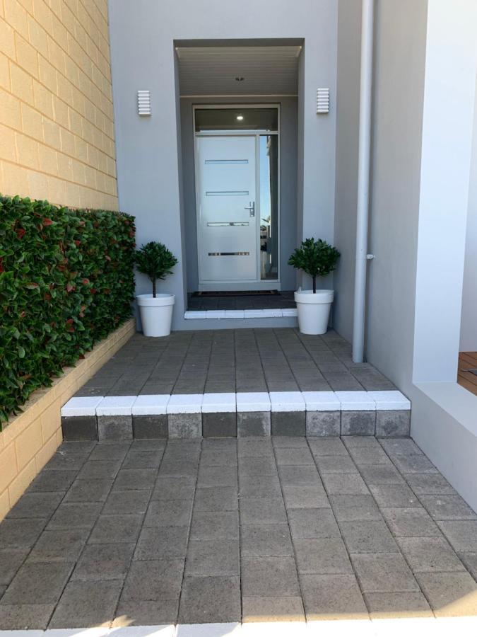 The Hutt On Mandurah Marina Apartment Luaran gambar
